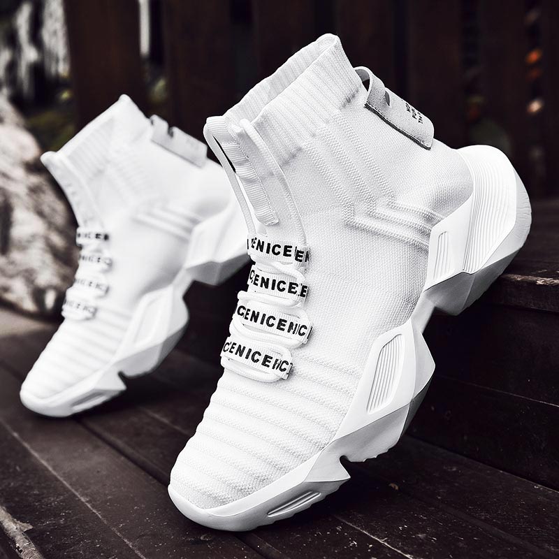 Japanese Lifestyle News - Grande taille haut massif Sport chaussette