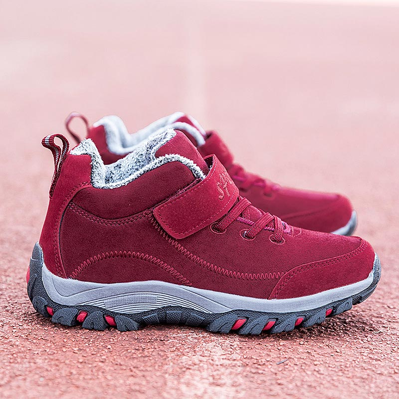 Japanese Lifestyle News - short winter sports shoes for women